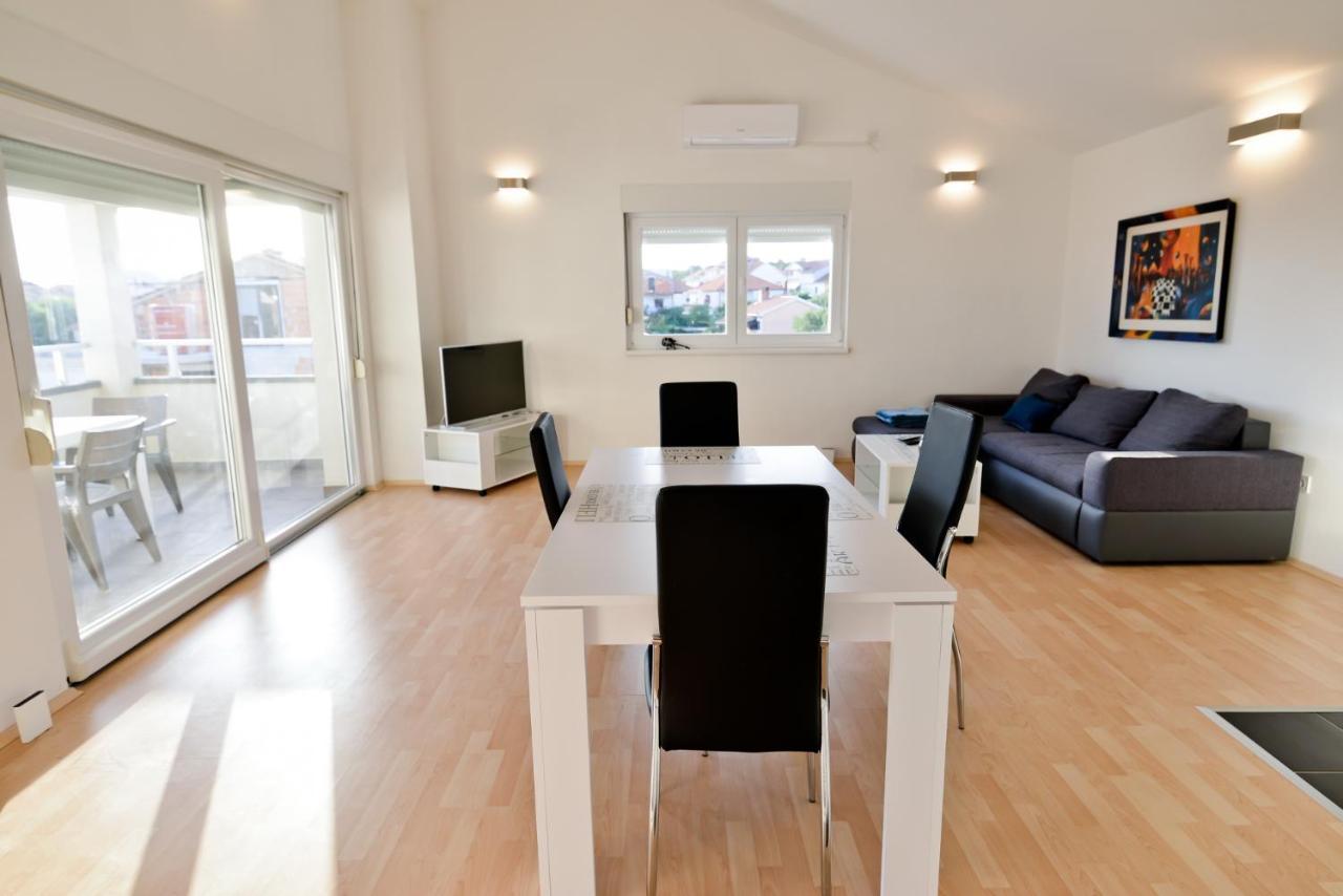 Apartmani Vidikovac Dokoza Задар Екстериор снимка
